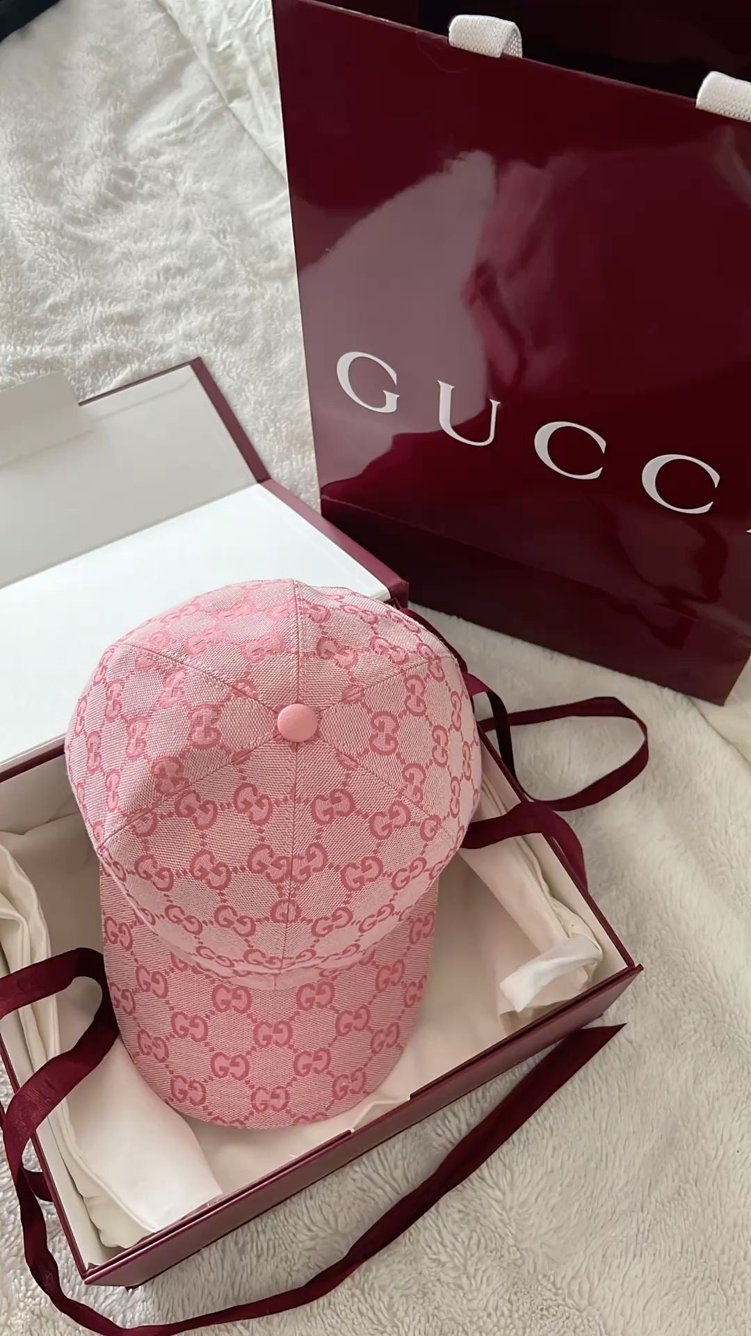 Gucci cap suplier