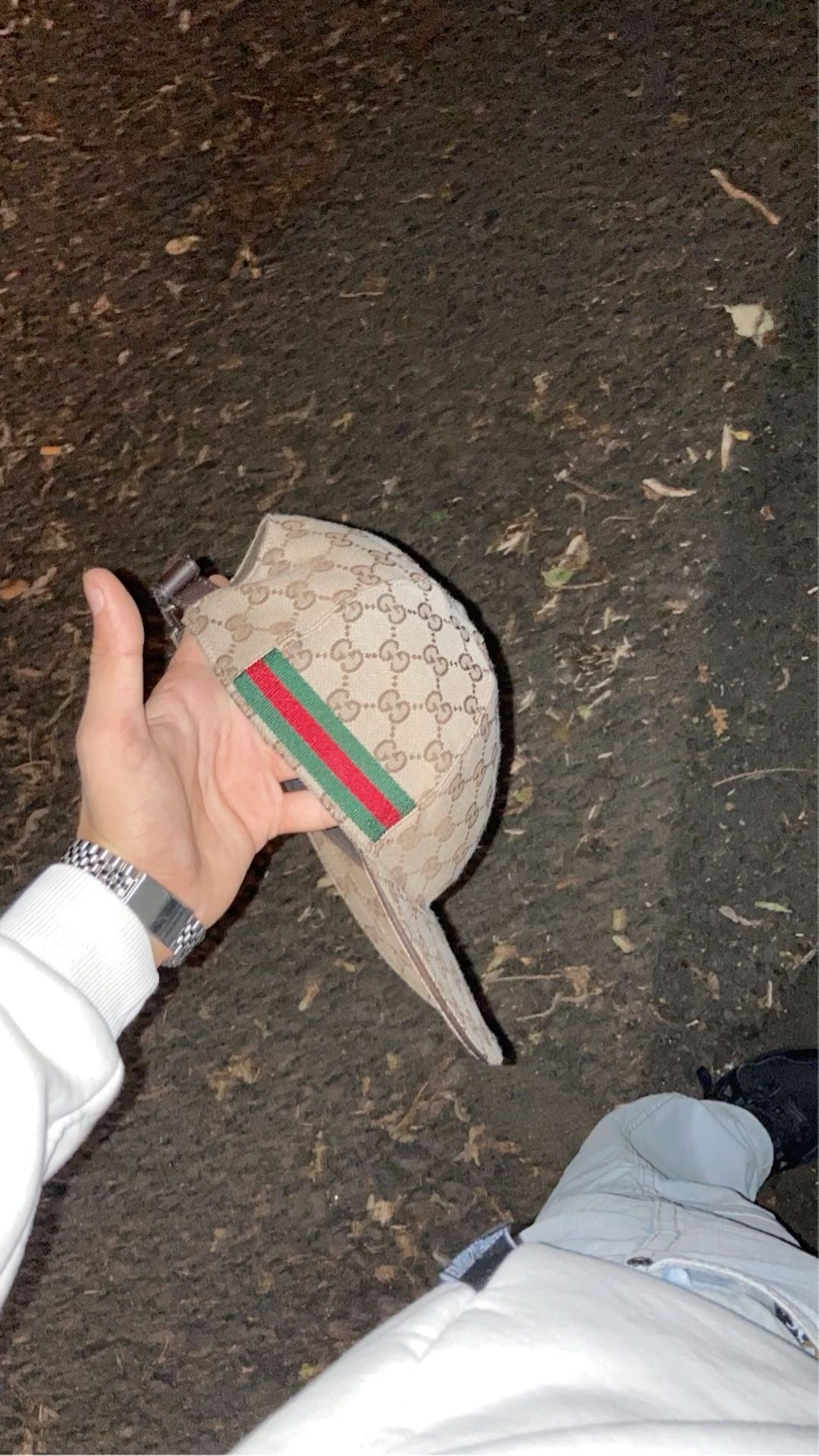Gucci cap suplier